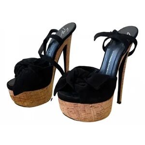 Giuseppe Elegant Black Platform Heels